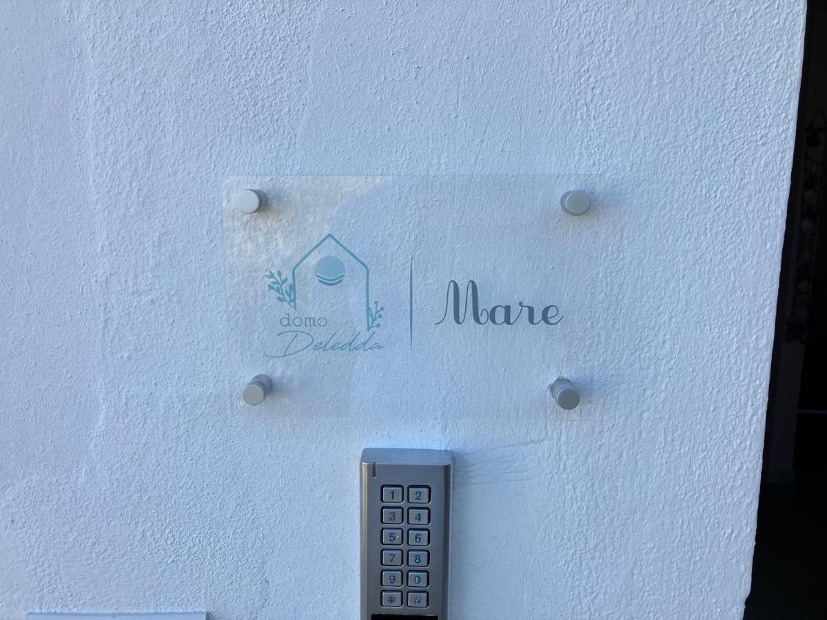 Domo Deledda Daire Posada  Dış mekan fotoğraf